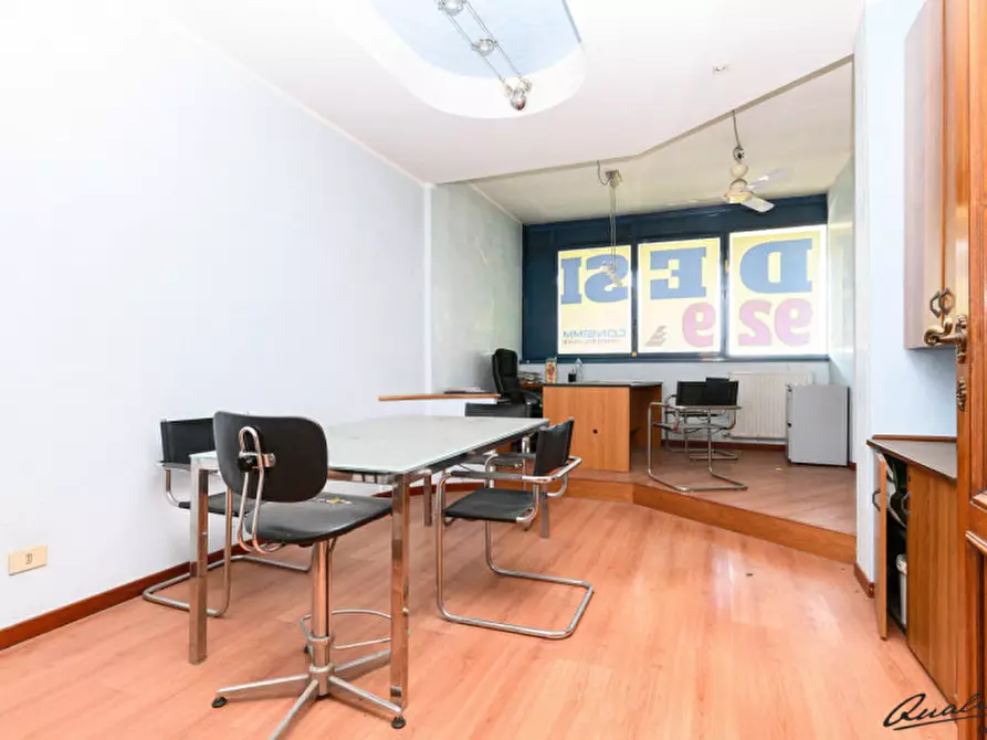 Immagine 1 di Ufficio in vendita  in Via di Tor Bella Monaca a Roma