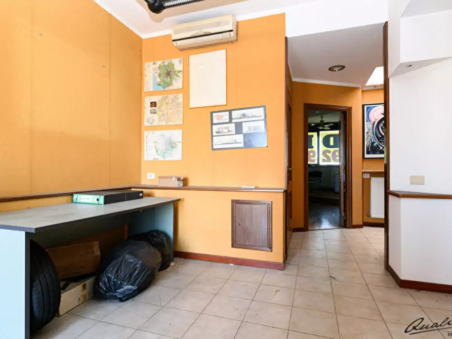 Immagine 7 di Ufficio in vendita  in Via di Tor Bella Monaca a Roma
