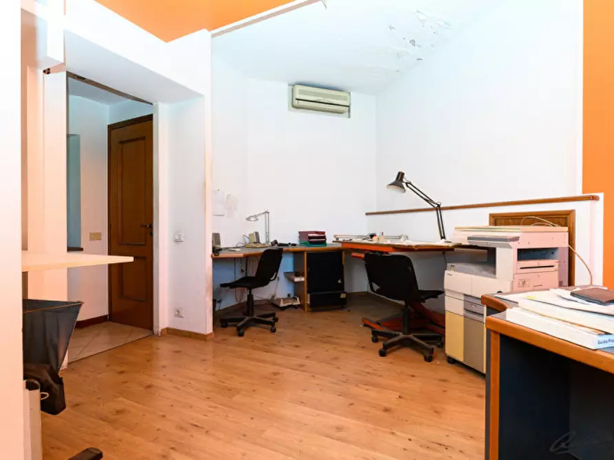 Immagine 12 di Ufficio in vendita  in Via di Tor Bella Monaca a Roma