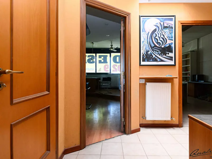 Immagine 14 di Ufficio in vendita  in Via di Tor Bella Monaca a Roma