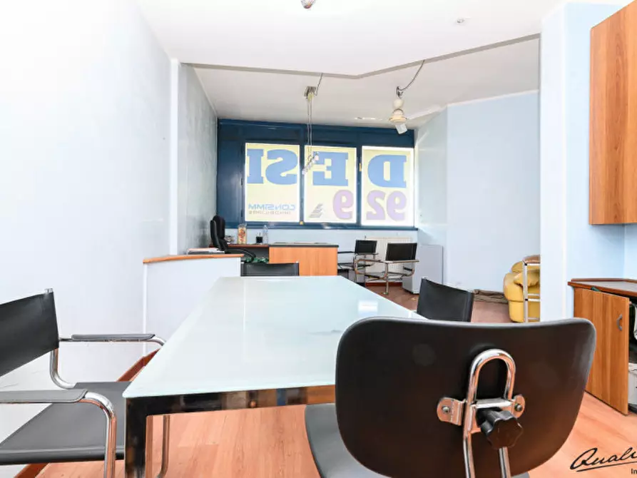 Immagine 15 di Ufficio in vendita  in Via di Tor Bella Monaca a Roma