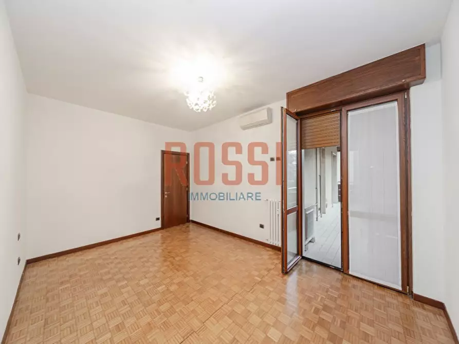 Immagine 8 di Appartamento in affitto  in PIAZZA MARTIRI DELLA LIBERTA' a Villasanta