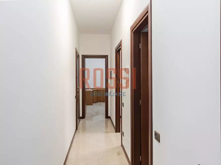 Immagine 12 di Appartamento in affitto  in PIAZZA MARTIRI DELLA LIBERTA' a Villasanta