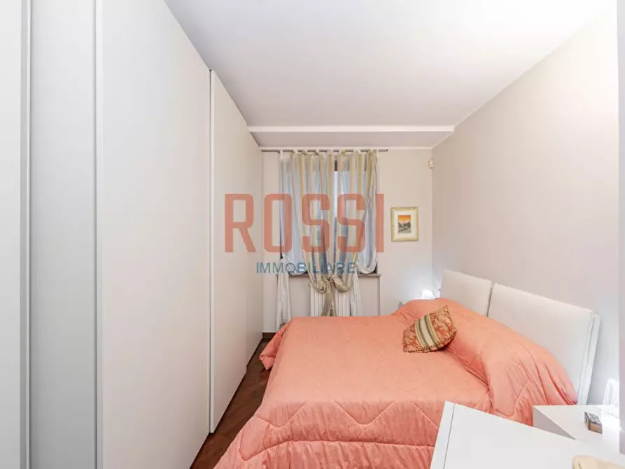 Immagine 10 di Appartamento in vendita  in VIA BECCARIA a Villasanta