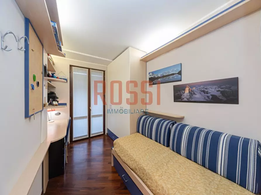 Immagine 11 di Appartamento in vendita  in VIA BECCARIA a Villasanta