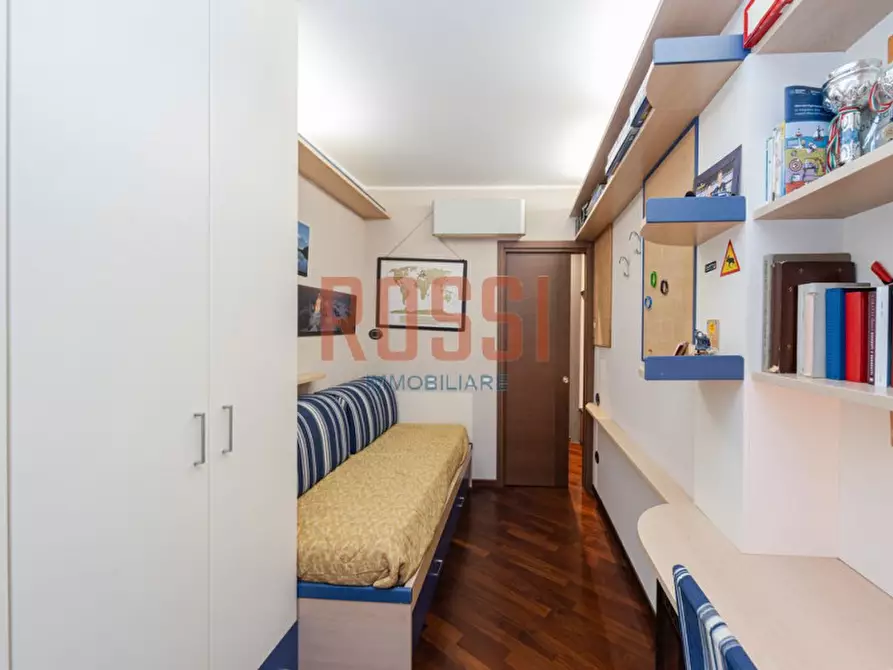 Immagine 12 di Appartamento in vendita  in VIA BECCARIA a Villasanta