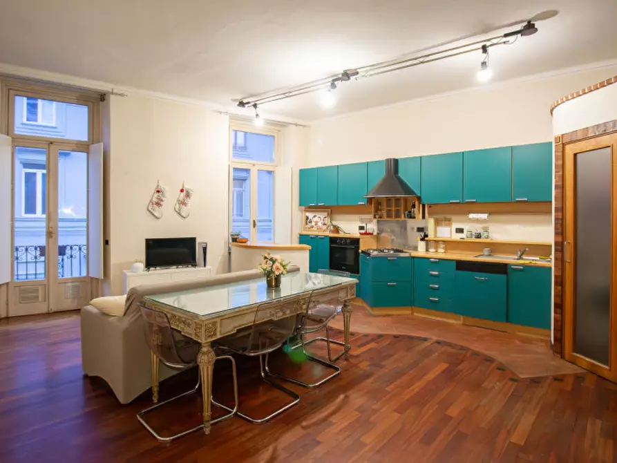 Immagine 5 di Appartamento in vendita  in Via IV Marzo, 14 a Torino