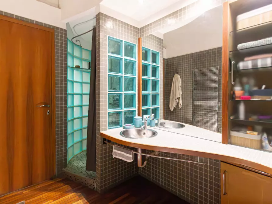 Immagine 15 di Appartamento in vendita  in Via IV Marzo, 14 a Torino