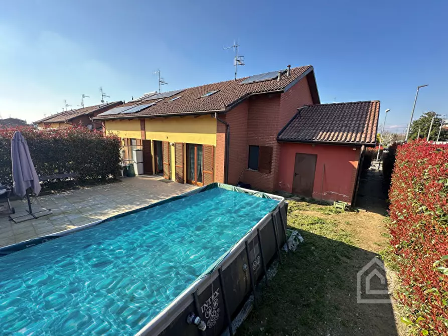 Immagine 2 di Villa in vendita  in Via San Tommaso 30 a a Chivasso