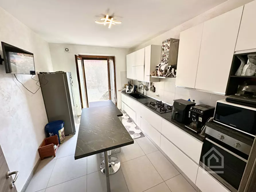 Immagine 20 di Villa in vendita  in Via San Tommaso 30 a a Chivasso