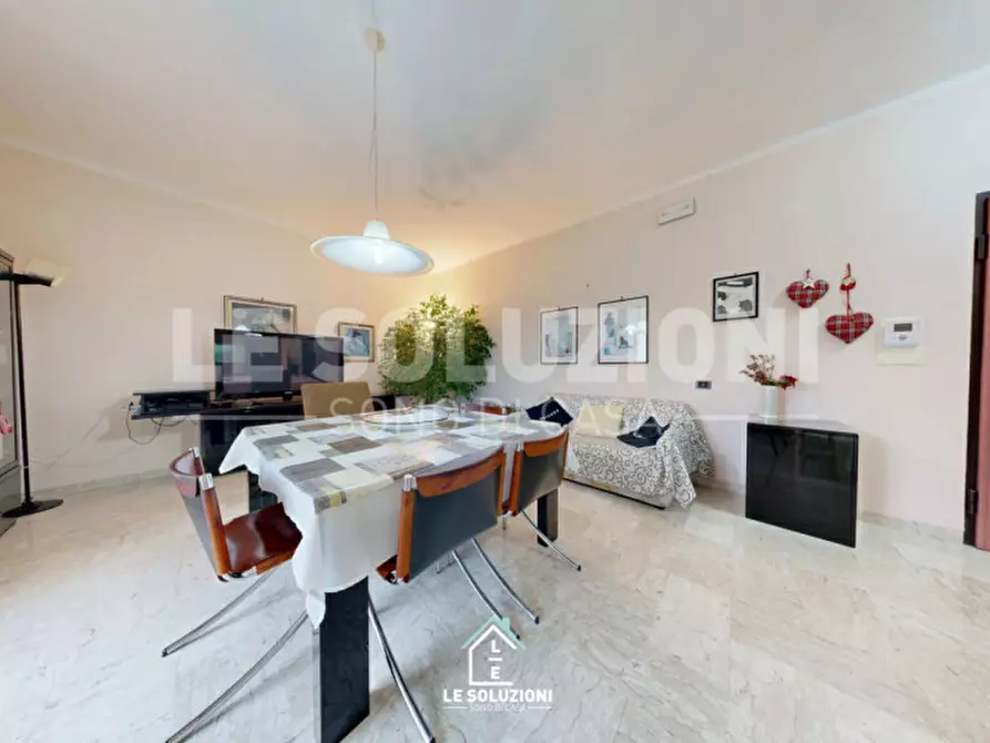 Immagine 3 di Appartamento in vendita  in Via Francesco Baracca 5 a Putignano