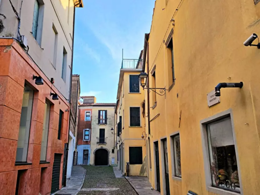 Immagine 19 di Palazzo in vendita  in PIAZZA GIUSEPPE MAZZINI a Monselice