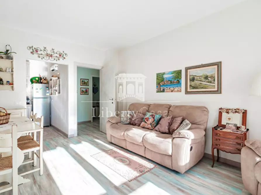 Immagine 3 di Appartamento in vendita  in Via Anime del Purgatorio a Salò