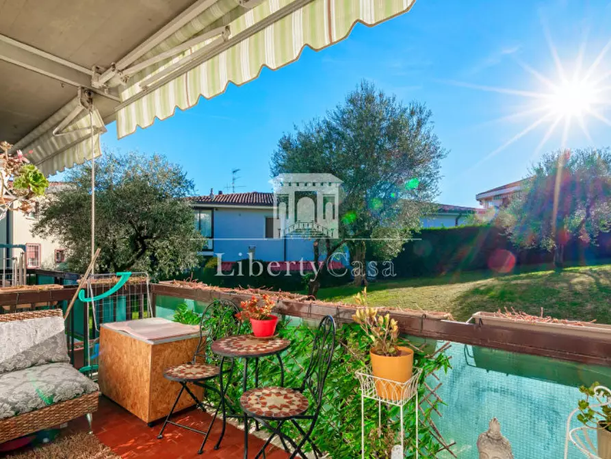 Immagine 5 di Appartamento in vendita  in Via Anime del Purgatorio a Salò