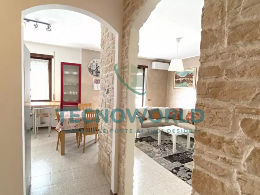 Immagine 8 di Casa trifamiliare in vendita  in Via Sette comuni a Thiene