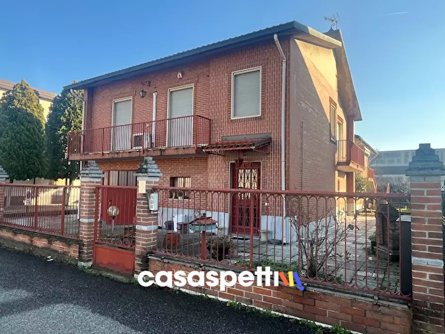 Immagine 1 di Villa in vendita  in via stelvio a Siziano