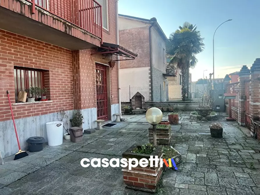 Immagine 3 di Villa in vendita  in via stelvio a Siziano