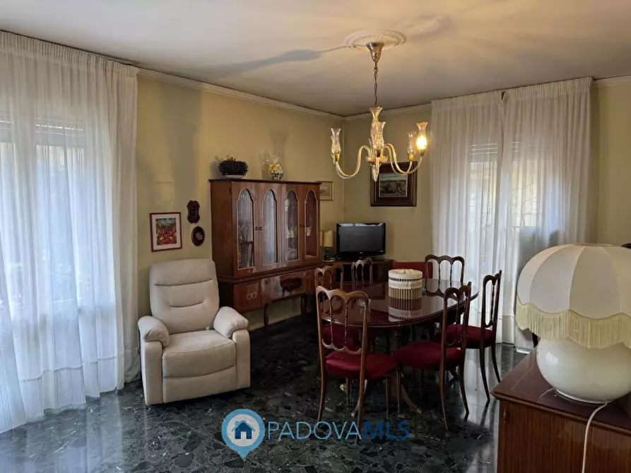 Immagine 1 di Appartamento in vendita  in VIA DIGNANO a Padova