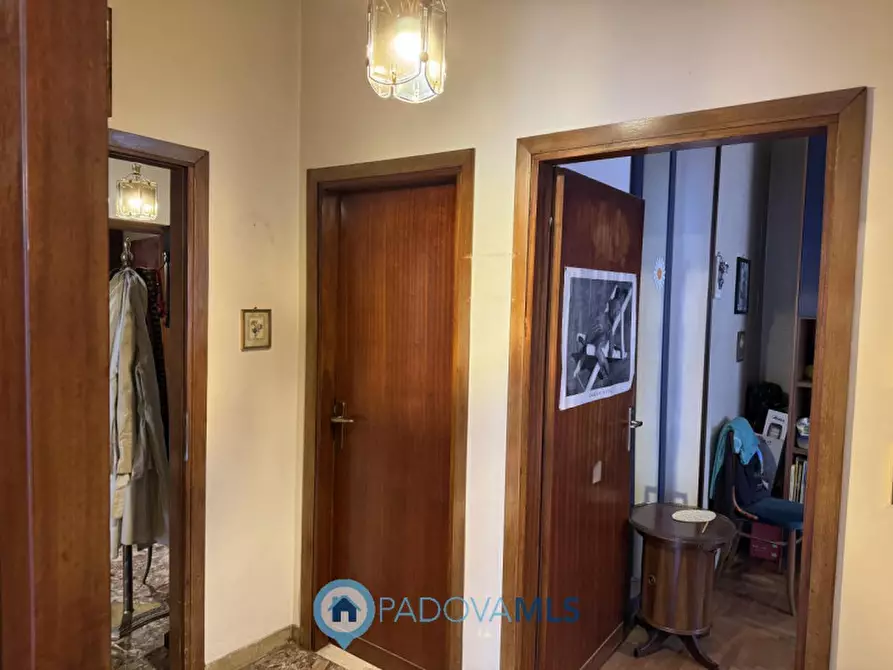 Immagine 10 di Appartamento in vendita  in VIA DIGNANO a Padova