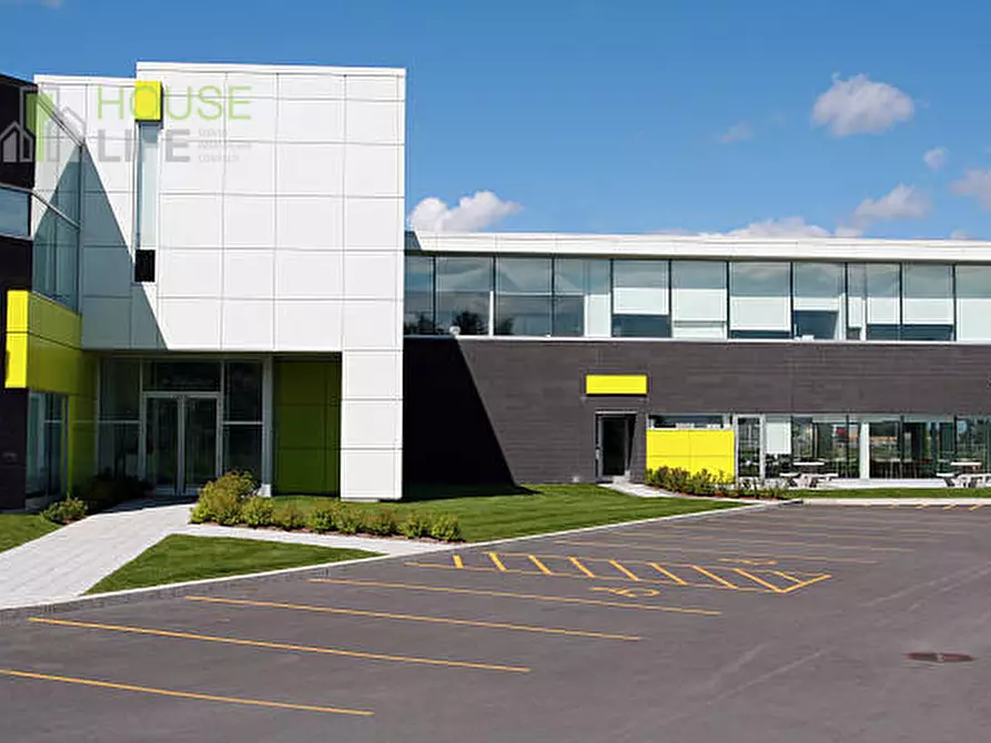 Immagine 8 di Capannone industriale in vendita  a Zanè