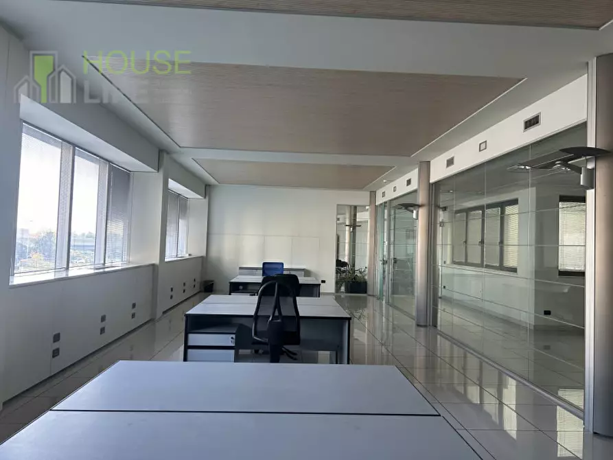 Immagine 13 di Capannone industriale in vendita  a Zanè