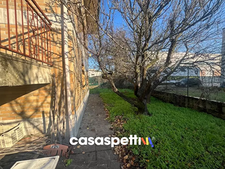 Immagine 5 di Villa in vendita  in via stelvio a Siziano