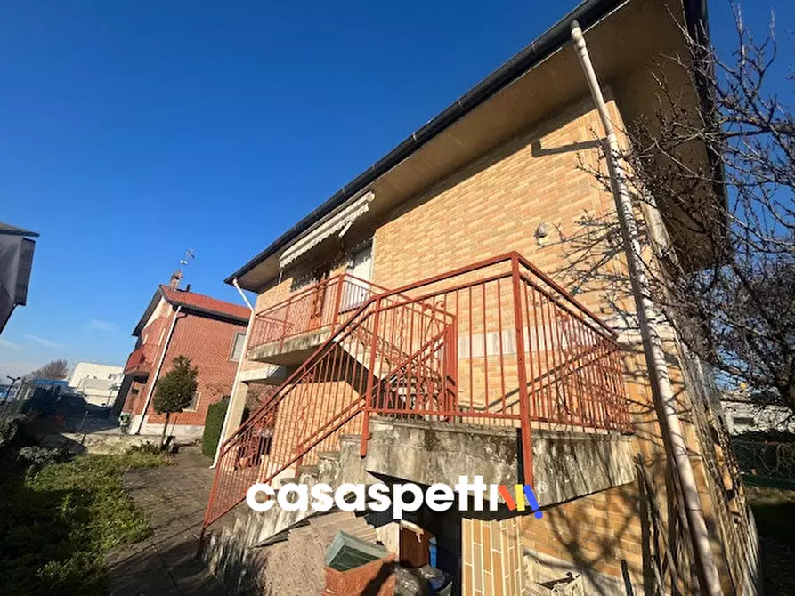 Immagine 6 di Villa in vendita  in via stelvio a Siziano