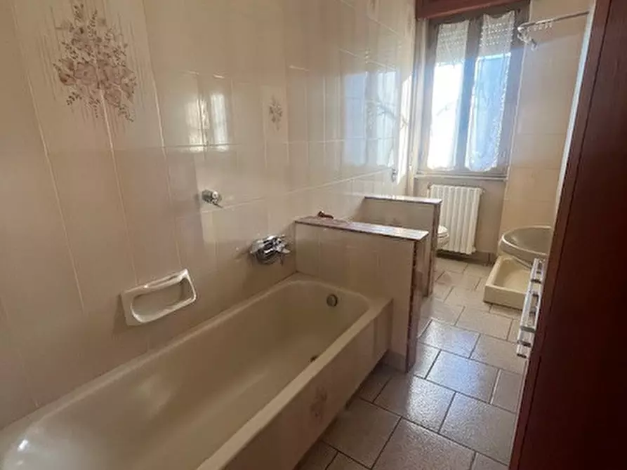 Immagine 37 di Villa in vendita  in via stelvio a Siziano