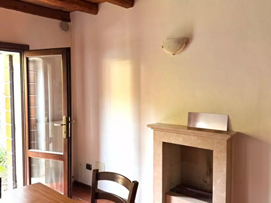 Immagine 5 di Villetta a schiera in vendita  a Giavera Del Montello