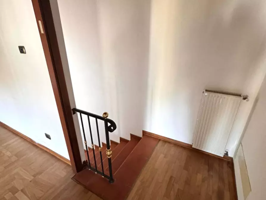 Immagine 11 di Villetta a schiera in vendita  a Giavera Del Montello