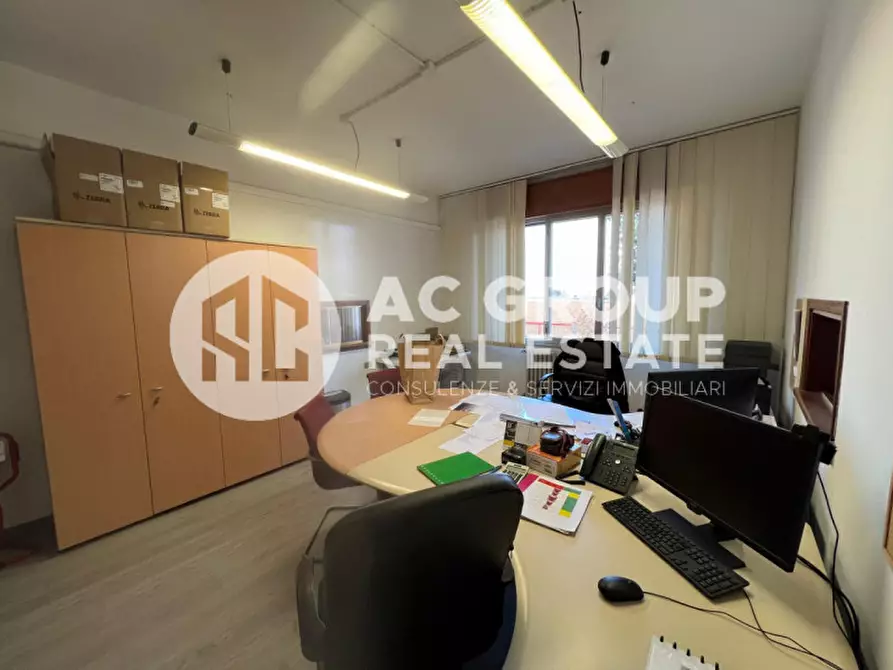 Immagine 9 di Capannone industriale in affitto  in Viale Lombardia a Saronno