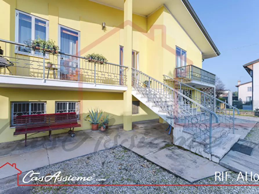 Immagine 1 di Casa indipendente in vendita  a Riese Pio x