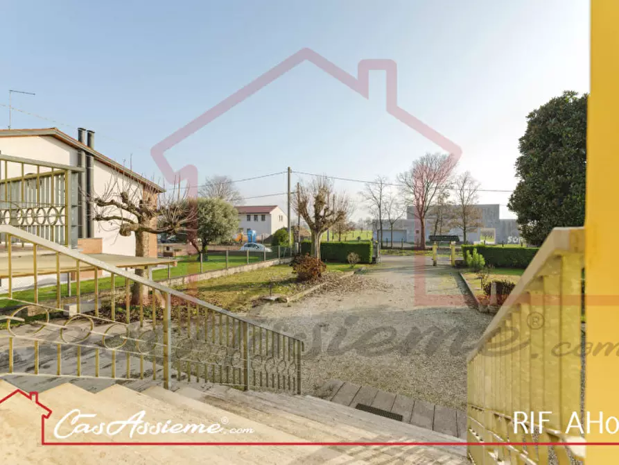 Immagine 46 di Casa indipendente in vendita  a Riese Pio x