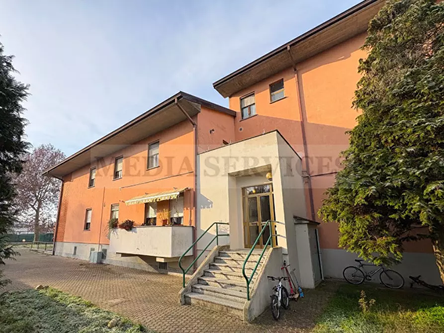 Immagine 6 di Appartamento in vendita  in via San Francesco d'Assisi n° 7 a Sannazzaro De' Burgondi