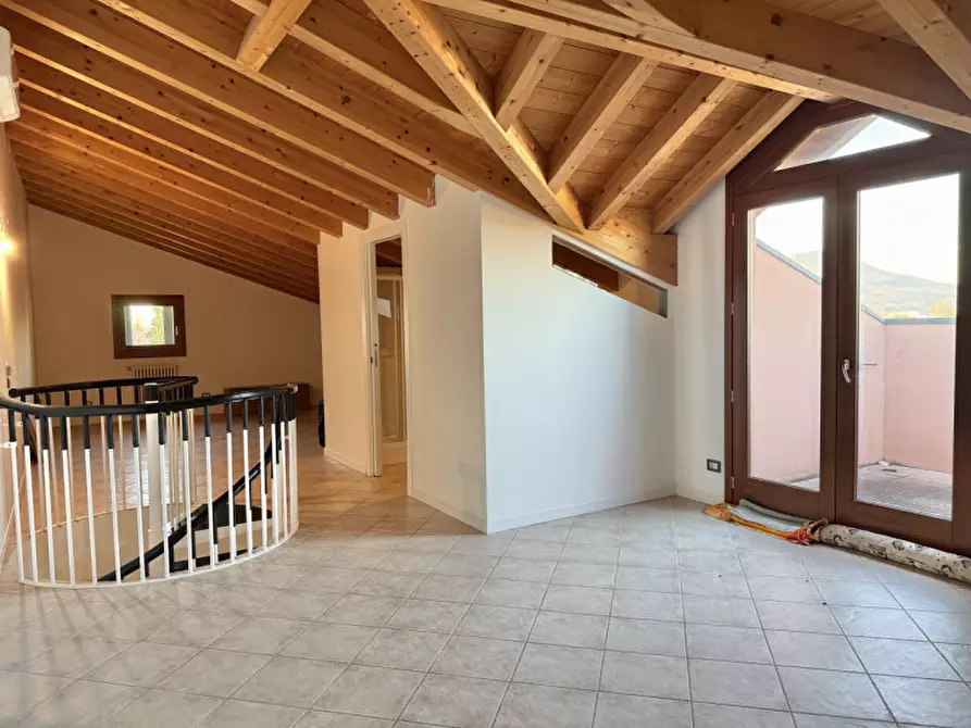 Immagine 17 di Appartamento in vendita  in Via Gino Cortelazzo a Este