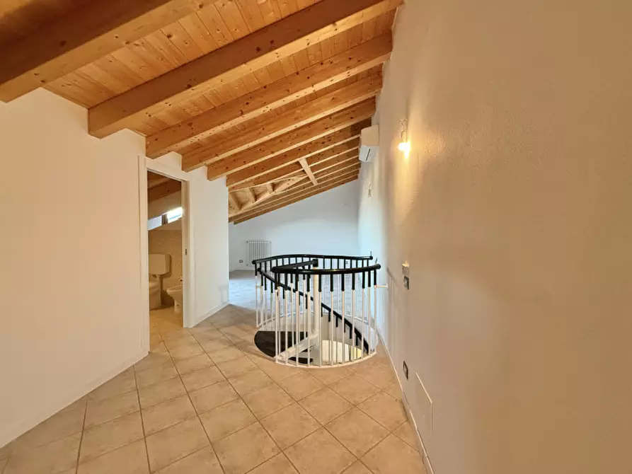 Immagine 18 di Appartamento in vendita  in Via Gino Cortelazzo a Este