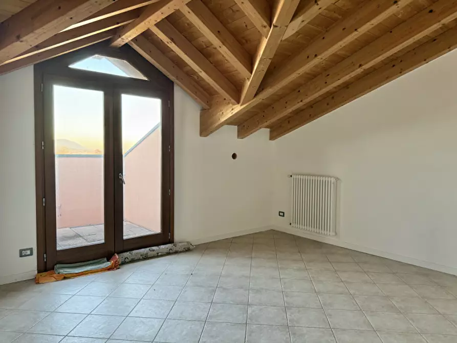 Immagine 21 di Appartamento in vendita  in Via Gino Cortelazzo a Este