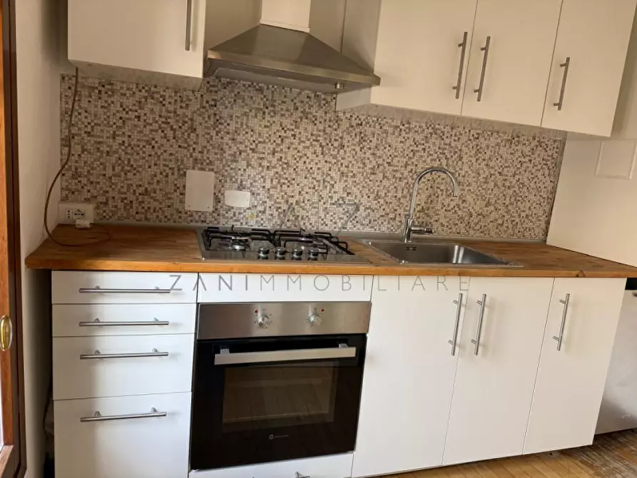 Immagine 7 di Attico in affitto  in Via Riccati a Castelfranco Veneto