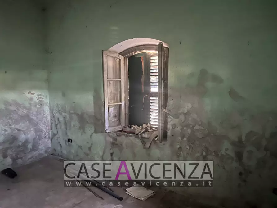 Immagine 8 di Casa bifamiliare in vendita  in Via Roma a Grisignano Di Zocco