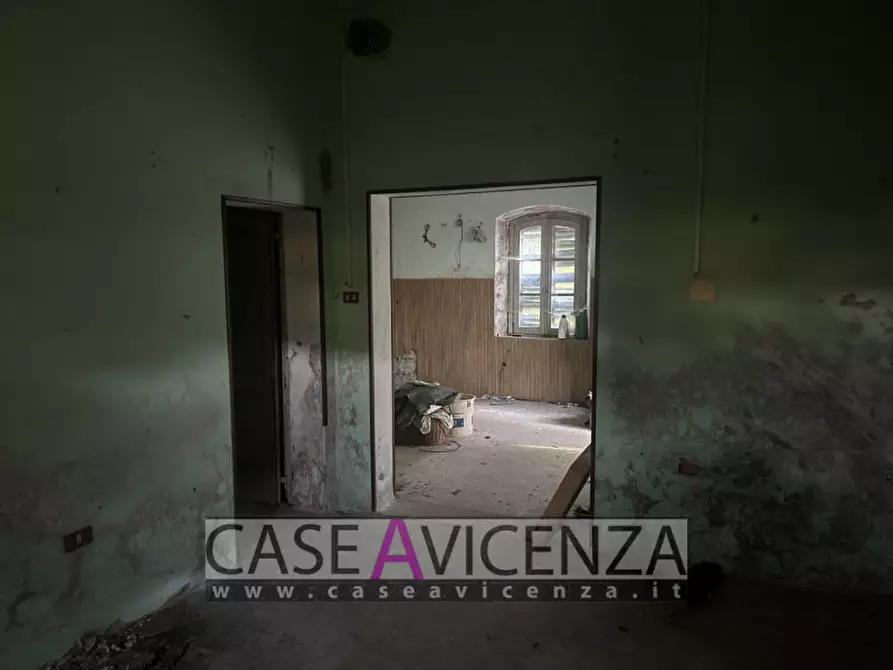 Immagine 9 di Casa bifamiliare in vendita  in Via Roma a Grisignano Di Zocco