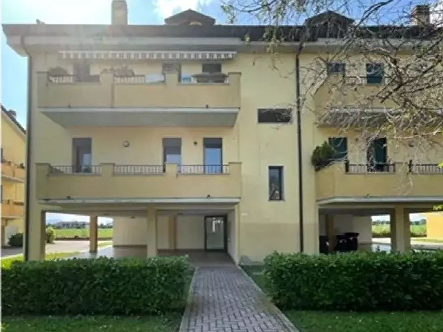 Immagine 1 di Appartamento in vendita  in via giovanni someda, 28 a Padova