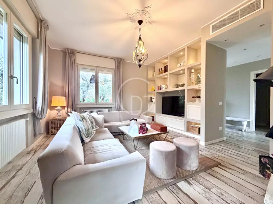 Immagine 17 di Villa in vendita  in Via Dei Colli a Lonato del Garda