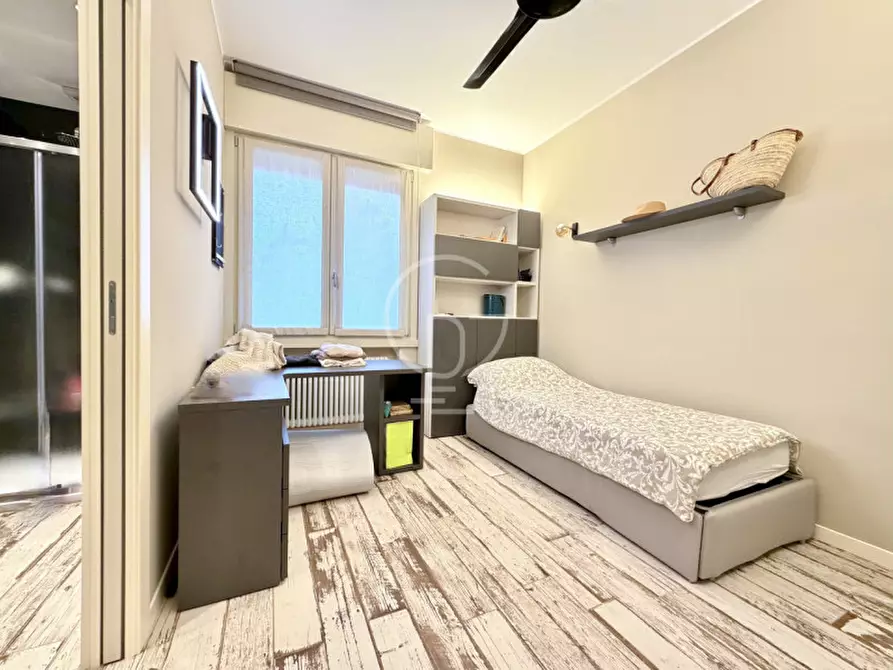 Immagine 27 di Villa in vendita  in Via Dei Colli a Lonato del Garda