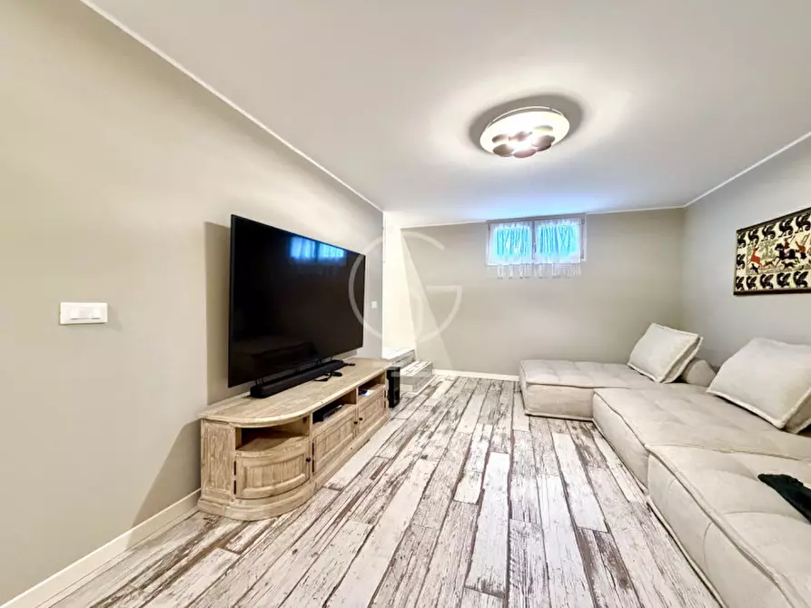 Immagine 31 di Villa in vendita  in Via Dei Colli a Lonato del Garda