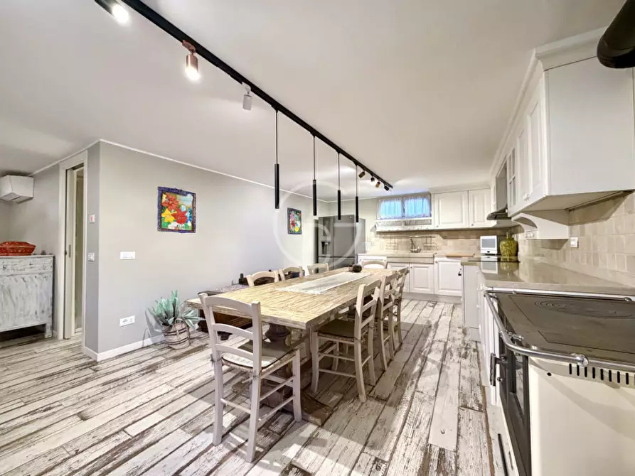 Immagine 33 di Villa in vendita  in Via Dei Colli a Lonato del Garda