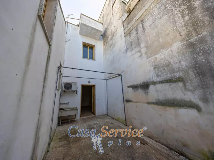 Immagine 29 di Casa indipendente in vendita  in Via IV Novembre a Racale