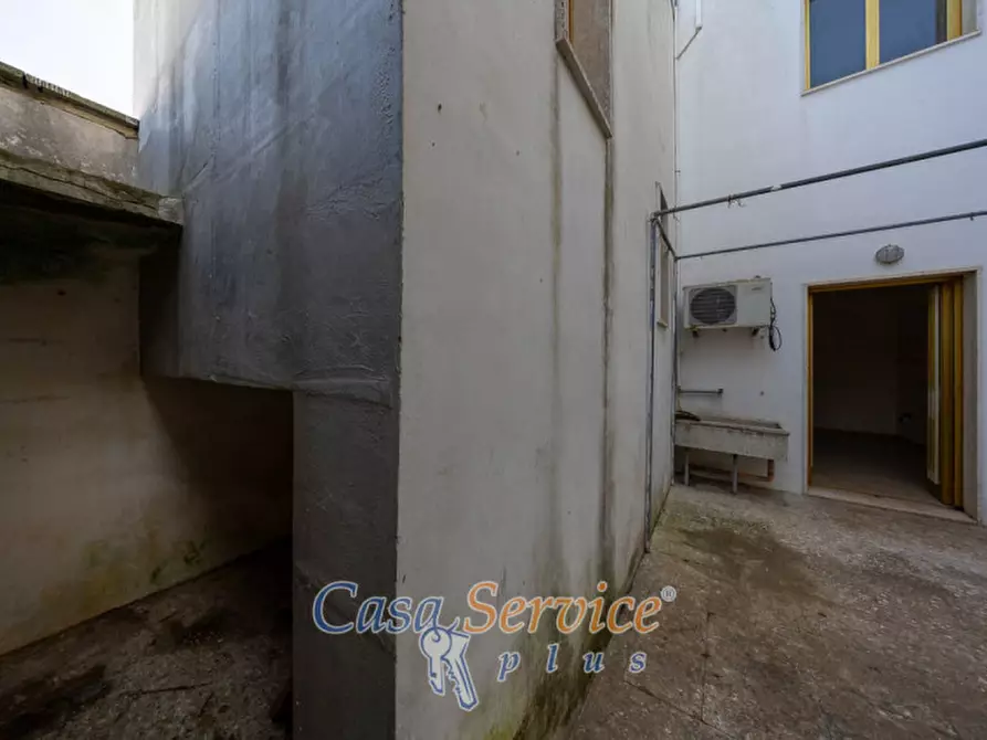 Immagine 30 di Casa indipendente in vendita  in Via IV Novembre a Racale