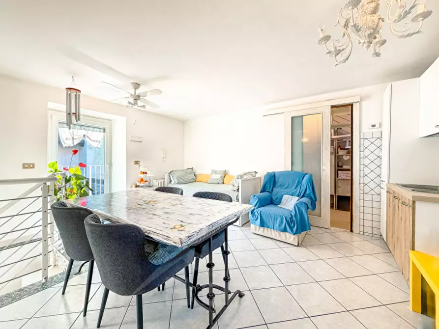 Immagine 17 di Casa bifamiliare in vendita  in Via Antonio Pacinotti 10 a Omegna