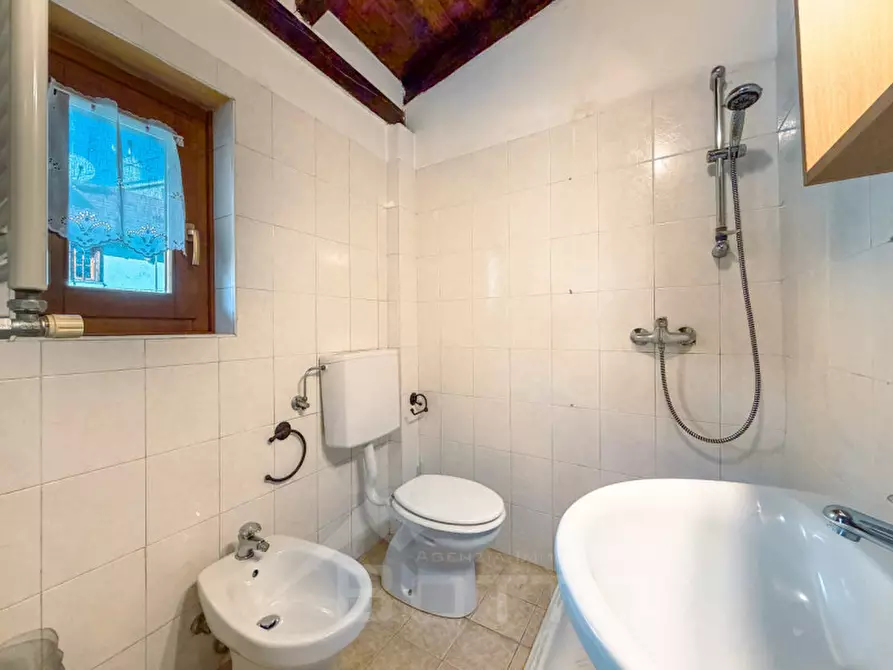 Immagine 48 di Casa bifamiliare in vendita  in Via Antonio Pacinotti 10 a Omegna