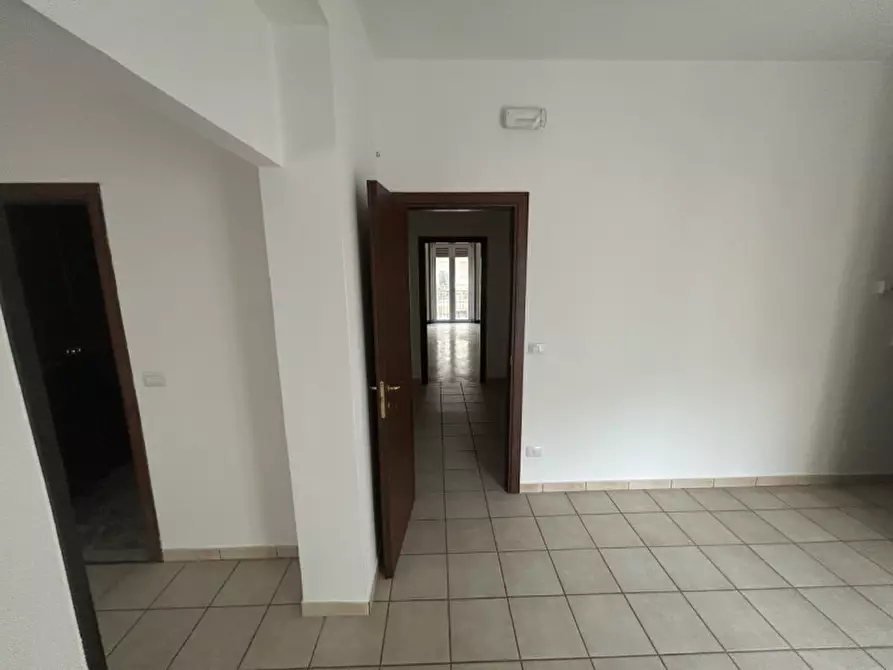 Immagine 10 di Ufficio in affitto  in Via Giuseppe Zanardelli 7 a Lecce